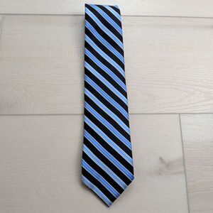 Brooks Brothers Necktie Tie 100% Silk Blue Black Classic Stripe Made in USA